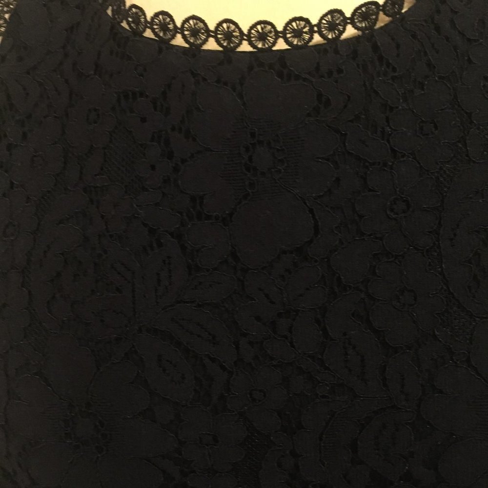 Womens Top - Picture 3 of 5
